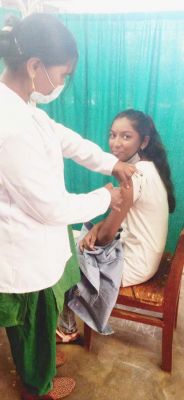 15 से 18 आयु के 800 से अधिक स्कूली बच्चों ने लगवाया टीका
