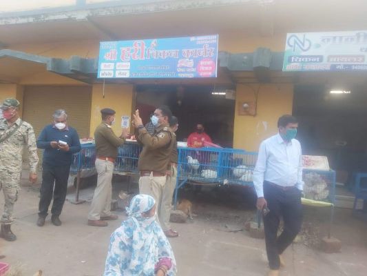 प्रोटोकॉल का उल्लंघन, 122 लोगों पर 15 हजार जुर्माना