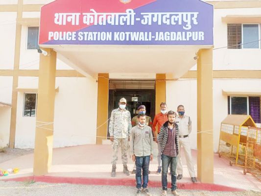 2 व 7 साल से फरार आरोपी पकड़ाए