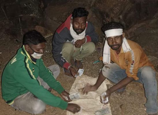 3 जुआरी पकड़ाए