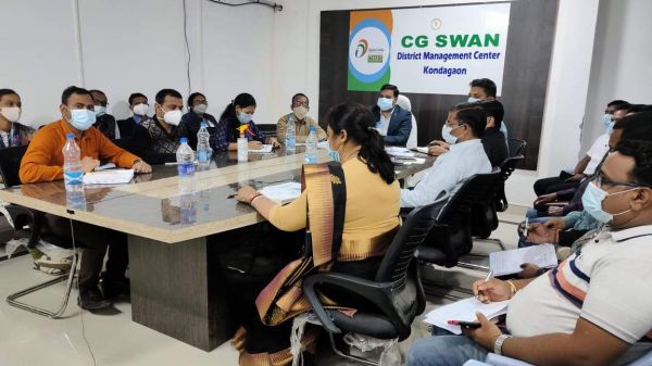 कोरोना टीकाकरण महाअभियान के लिए समीक्षा बैठक