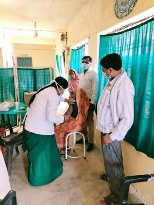 60 साल से अधिक उम्र के लोगों को वैक्सीन का बूस्टर डोज शुरू  