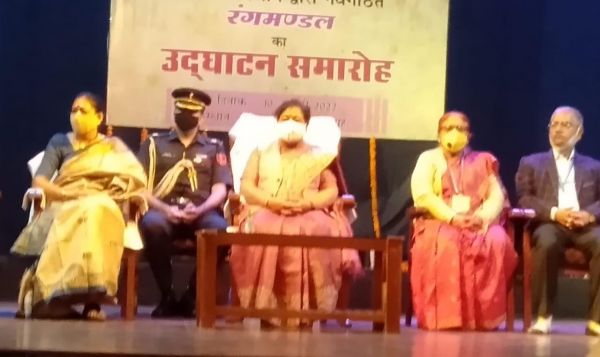संगीत और कला जीवन के महत्वपूर्ण पहलू- उइके