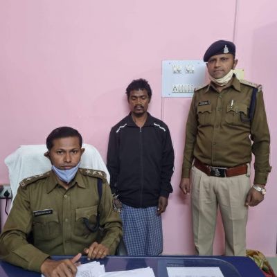 पत्नी की हत्या, जंगल से गिरफ्तार