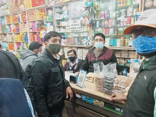 कलेक्टर के कड़े रूख के बाद हरकत में आया खाद्य विभाग