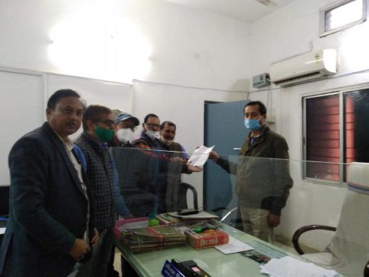 कर्मचारी-अधिकारी फेडरेशन ने मांगों को ले सीएम के नाम दिया ज्ञापन