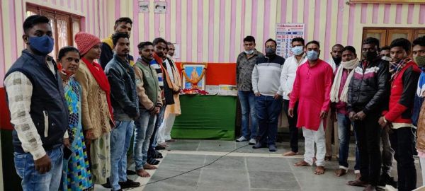 भाजपाइयों ने स्वामी विवेकानंद को किया याद