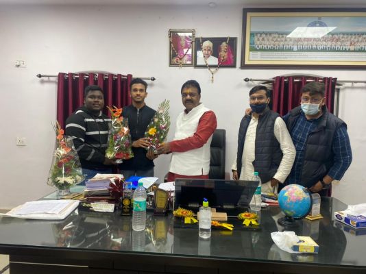 कांग्रेस आईटी सेल के नवनियुक्त अध्यक्षों को रेखचंद ने दी बधाई