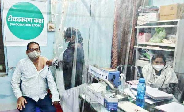  दो दिवसीय विशेष महाभियान में नागरिकों ने दिखाया उत्साह, 15 हजार नागरिकों को कोरोना टीके