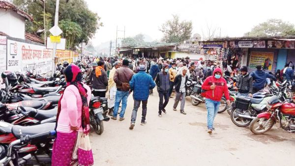 रोज कोरोना संक्रमितों की संख्या में वृद्धि, फिर भी लापरवाही