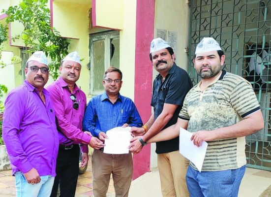 किसानों को उचित मुआवजे की घोषणा जल्द करें सरकार-आप