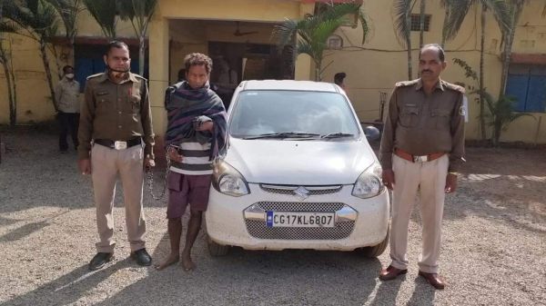 चोरी की कार संग एक बंदी