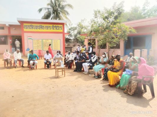 थैलीटोला में 12 लाख के शाला भवन का लोकार्पण