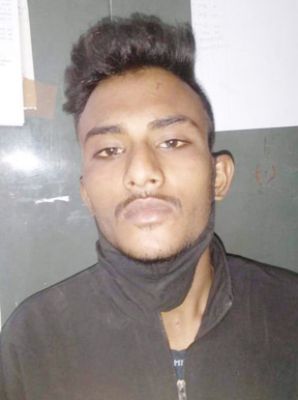 सूने मकान में चोरी, नाबालिग समेत 3 गिरफ्तार