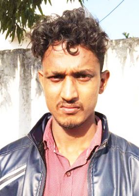 नशीली  सिरप के साथ युवक पकड़ाया