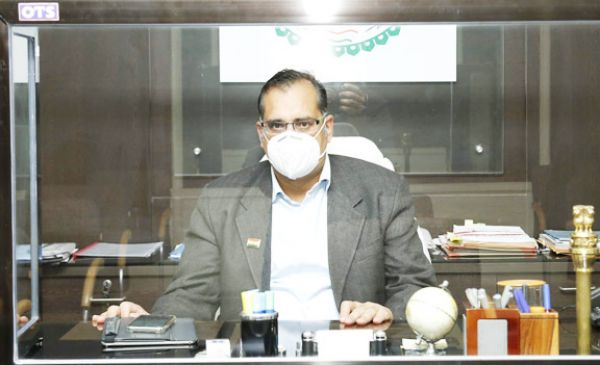 कंटेनमेंट जोन की हो नियमित मॉनिटरिंग-कलेक्टर  