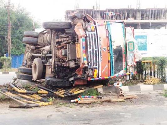 सायबर ठग फिर पड़ रहे भारी, ज्यादातर रिटायर्ड लोगों की खाते में सेंध, ई-वालेट बना बड़ा हथियार