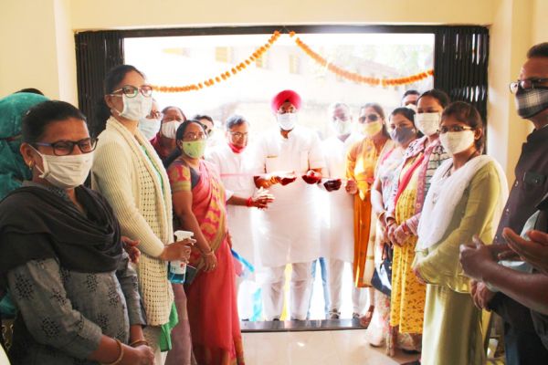 भगत सिंह स्कूल में अतिरिक्त कक्ष निर्माण का विधायक जुनेजा ने किया उद्घाटन