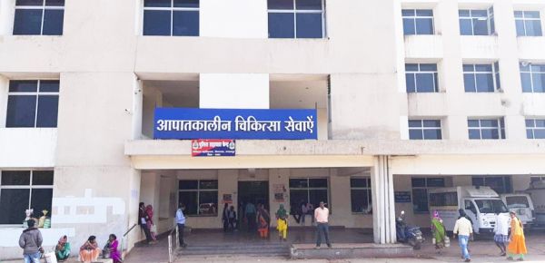 मेकाज में जूनियर-प्रशिक्षु हो रहे हंै संक्रमित, छात्र भी हैं शामिल