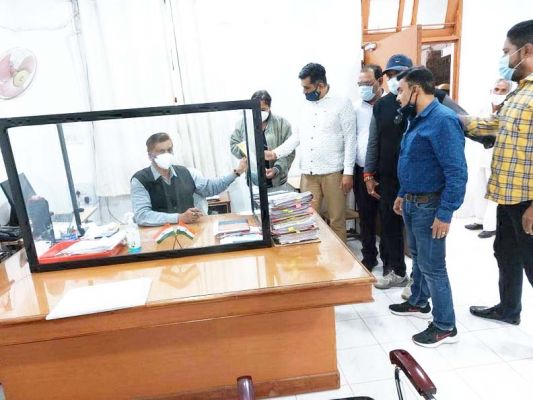 चेम्बर ऑफ कामर्स एंड इंडस्ट्रीज ने खोला मोर्चा