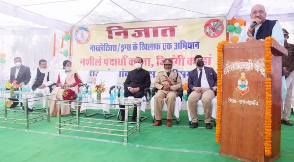 समाज के जागरूक होने पर नशे को नियंत्रित करने में मिलेगी सफलता-चौबे
