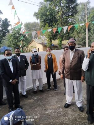 पेंशनधारी कल्याण संघ ने किया ध्वजारोहण