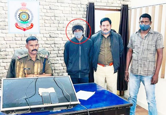 क्रिकेट सट्टा खिलाते, 1 गिरफ्तार