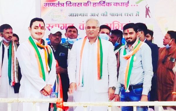 नवनिर्वाचित जनपद सदस्य चंद्राकर ने सीएम से भेंट की