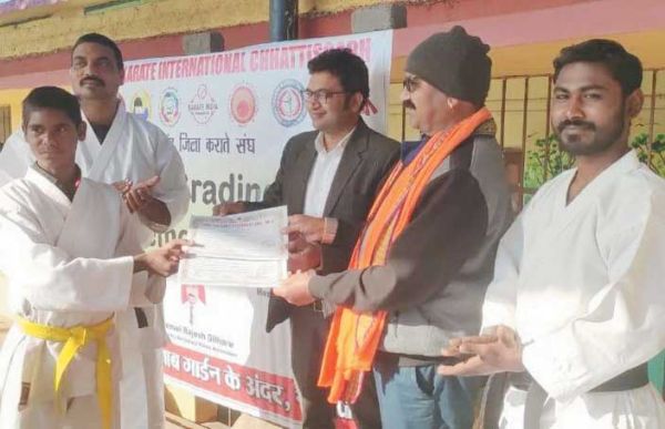 जीवन में शरीरिक विकास के साथ मानसिक विकास जरूरी- शर्मा