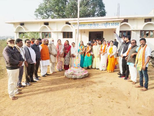 भाजपा जिला कार्यलय में गणतंत्र दिवस मनाया