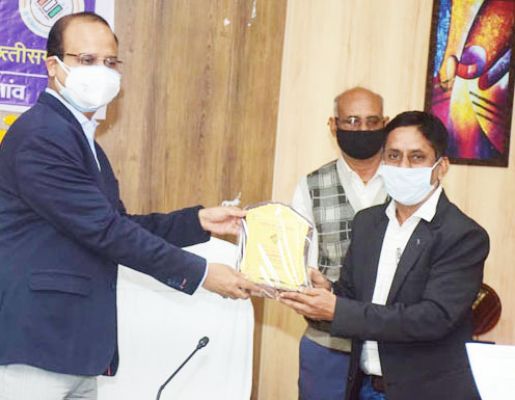 शैलेन्द्र को जिला नोडल अफसर का पुरस्कार
