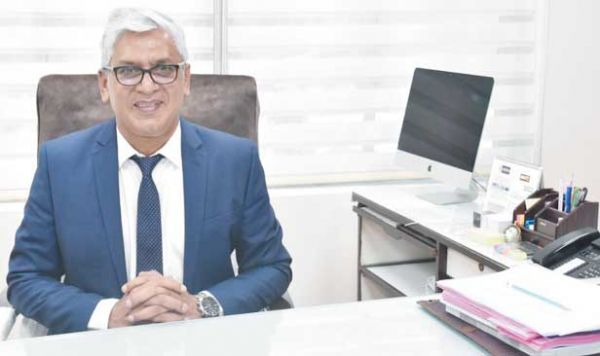  एसईसीएल के सीएमडी मिश्रा ने पदभार संभाला पहले ही दिन मेगा प्रोजेक्ट्स  देखने गए