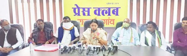 अवैध रेत खनन से भडक़ी खुज्जी विधायक ने लौटाई सुरक्षा