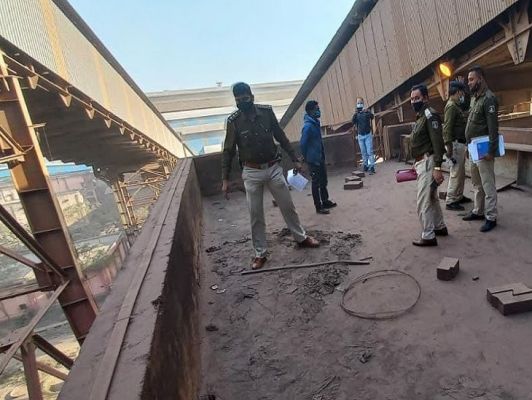 बीएसपी श्रमिक ने 5वीं मंजिल से लगाई छलांग, मौत