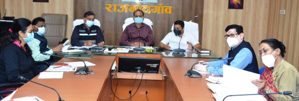 राजस्व प्रकरणों के निराकरण अभियान चलाकर गांव में लगाएं शिविर