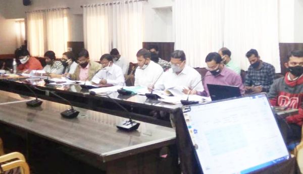 जल जीवन मिशन के कार्यों को जल्द पूरा करने निर्देश