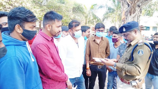 एनएसयूआई ने की मूणत के खिलाफ एफआईआर और गिरफ्तारी की मांग