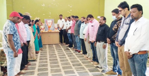 पुण्यतिथि पर पूर्व मुख्यमंत्री पं. श्यामचरण को किया याद