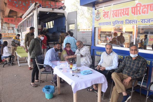 यातायात विभाग द्वारा विशेष चिकित्सा शिविर