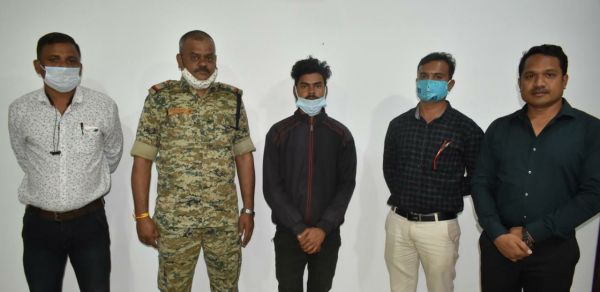 नोडल अफसर बन दंपत्ति से साइबर ठगी, झारखंड से 1 बंदी, 2 फरार