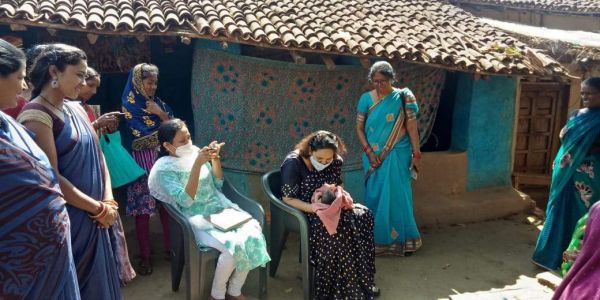 अफसर ने परियोजना मानपुर का किया भ्रमण