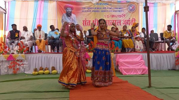 शिक्षा से समाज का उत्थान संभव