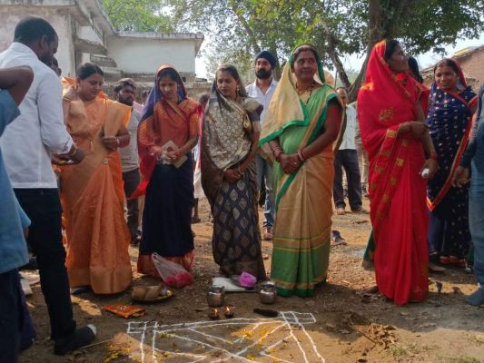 शुद्ध पेयजल उपलब्ध कराने निरंतर कार्य प्रगति पर-गीता