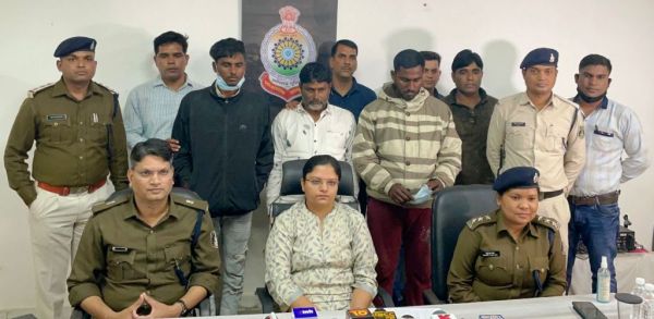 देहरादून से मंगाकर खपाता था नशीला कफ सिरप, सरगना सहित 3 गिरफ्तार