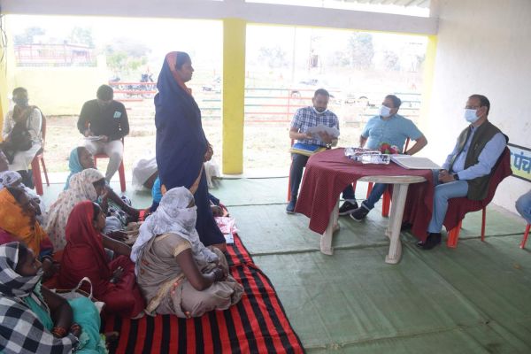 समूह की आर्थिक गतिविधियां प्रारंभ करने की जाएगी हरसंभव सहायता