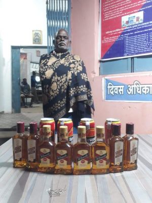 70 लीटर अवैध शराब जब्त
