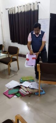 मुख्यालय में चलाया सफाई अभियान