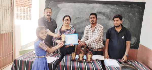 स्वच्छ और सुंदर-हर घर से जल पर पेंटिंग स्पर्धा