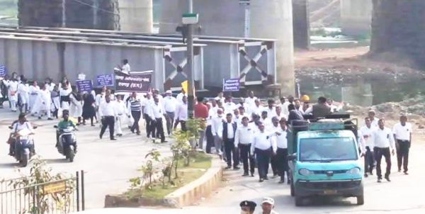 तहसील दफ्तर में भ्रष्टाचार को लेकर मुखर हुए वकील