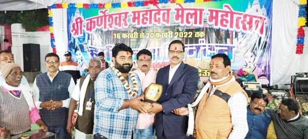 लोक प्रयाग की मनमोहक प्रस्तुति